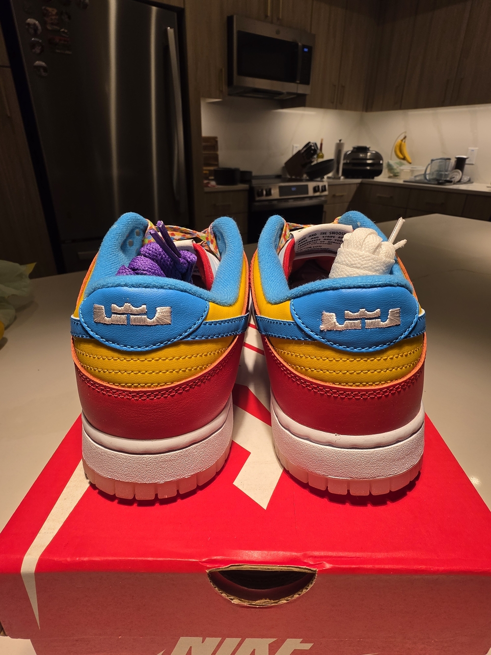 Nike Dunk Low QS Fruity Pebbles - LBJ - Size 8.5 - Picture 4 of 7